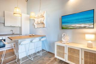 Lovely Beach Suite - Isola Rossa - 3