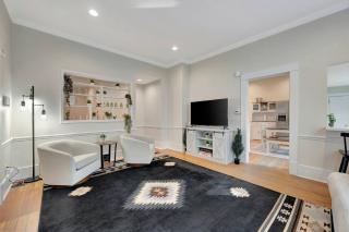 Longmont 2BD Comfort | Outdoor dining + Parking - 0