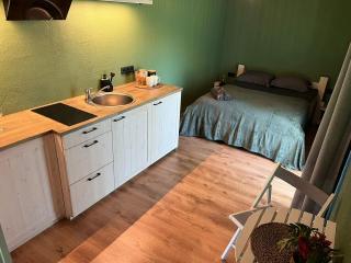 Abruka Must Pärl - 6