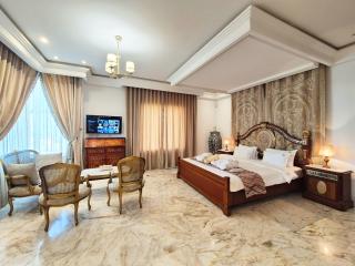 L'Orchidée - Villa de luxe avec piscine chauffée, ascenseur privatif et vue sur le lac de Tunis - 5