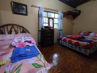 Casa de los Cypress - A 6 km de la Playa - Jardín, Wi-Fi, AC & BBQ - Para 1-4 Personas - San Cristóbal - 9