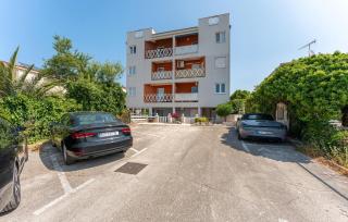1 Bedroom Nice Apartment In Pakostane - 8