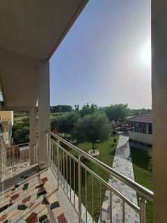 Vila Hotel - Velipoja - 8