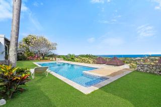 Oceanview 3BR Villa with Private Pool & Serenity - 3