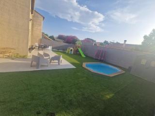 Villa 3 faces piscine climatisée - 0