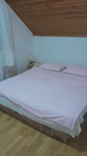 Vila Lane - - 1