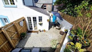 North Cornwall 2-Bed Detached Period Cottage With Parking - 2