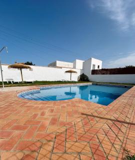 Chalet con piscina privada grupos de 6 personas - Conil de la Frontera - 0