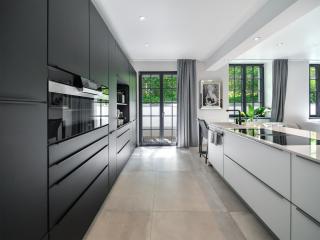 Luxury Design Loft - 6
