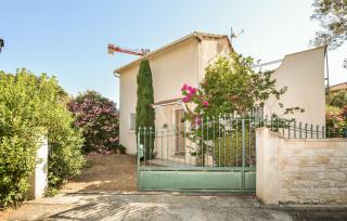 Lovely Home In Prunete With Outdoor Swimming Pool - Prunete - 2