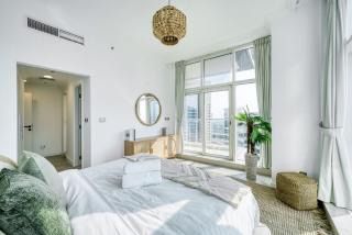 Cozy and Spacious 2Bedroom with Marina Bay view - 5