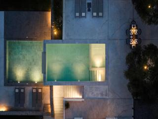 Magnificent Crete Villa 4 Bedrooms Villa Ánthos Two Large Private Pools Jacuzzi Bbq Close To The Beach Rethymno - Prínos - 3