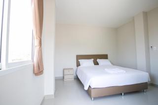 J-House Phetchaburi - Phetchaburi - 9