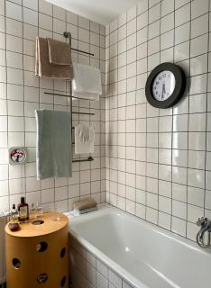 Aussergewöhnlich schönes Zimmer in München-Schwabing - Munich - 4