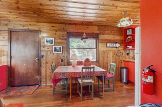 The Cherry Leaf Lodge & Retreat on Fallen Leaf Lake - Fallen Leaf - 3
