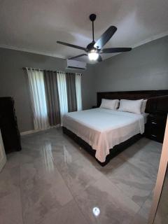 Border love apt 1 - Kingston - 8