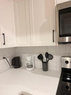 The Seton Nook - 1BR Suite Near Seton Health Campus, Cineplex and YMCA - 1