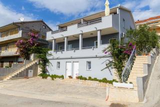 Apartment Okrug Gornji 12 - Trogir - 0