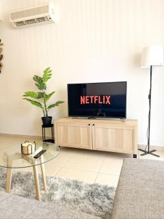 Sunny Pyla Escape with Pool, Tennis & Fast Wi-Fi - Pyla - 9