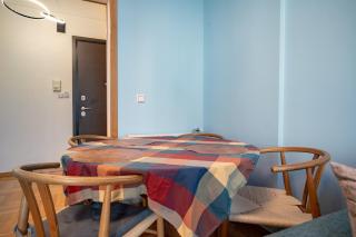 Central Spot 2-Bedroom Apt by ΜΡS - 4