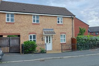 3BR Modern Home in Manchester - Mánchester - 9