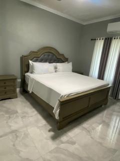 Border love apt 2b - 9