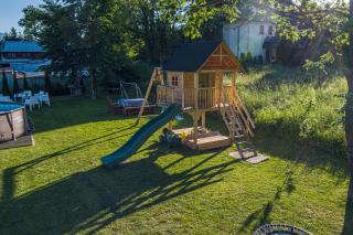 Apartamenty z widokiem - Jacuzzi - Willa Króle by Apartamenty Zakopiańskie - Zakopane - 3