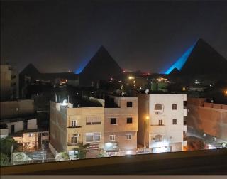 Enter Pyramids Inn - Kairo - 9