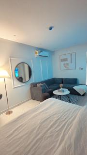 استديو هادئ انيق شمال الرياض النرجس Luxury Apartment - Self Entry - Riad - 8