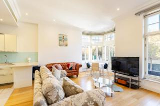 3 Bedrooms Luxurious Apartment in Knightsbridge Harrods 5 minutes - London - 5