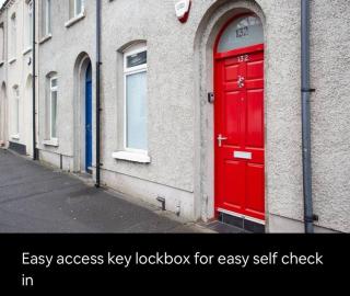 City Haven Modern 3 bed- Spacious, Sleeps 6 - Belfast - 2