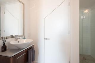 Large Executive Inner City Apartment - Wellington - 5