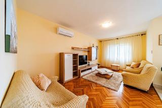 Apartments by the sea Orebic, Peljesac - 10436 - Orebić - 1