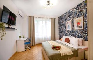 Cocktail Apartments I Central Stay in Piata Romana - Bukarest - 0