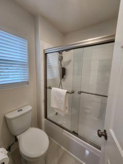 Family-Friendly Sunny SD Escape, Sleeps 8, Beach, Zoo, Downtown & Convention Center - 5