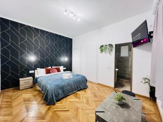 Cocktail Apartments I Central Stay in Piata Romana - Bukarest - 6