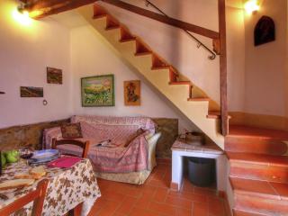 Farmhouse for 4 people with pool - San Quirico dʼOrcia - 8