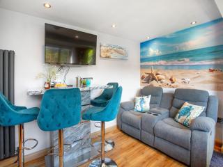 Seashells - Dunster - 0
