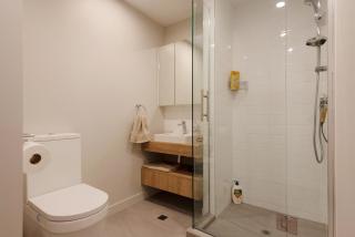 Brand New, Central & Spacious on Victoria Street - Wellington - 8