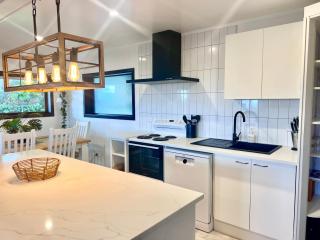TAT's Place - Coopers Beach - 7