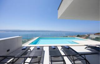 Gorgeous Apartment In Stanici - Stanići - 4