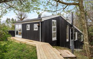 Amazing Home In Glesborg With Kitchen - 0