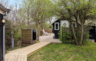Amazing Home In Glesborg With Kitchen - Glesborg - 9