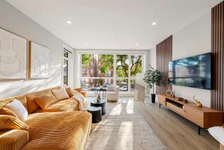 Brand New Building in the Medical District - 3