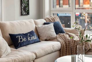 New Build in Pilsen Spacious 2 Bed 2 Bath Unit - 5