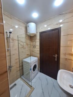 شقة في شارع الجامعة فاخرة - - 1