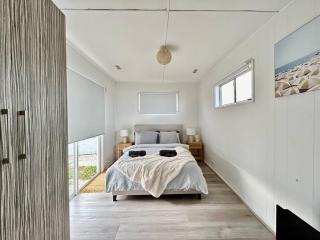 Scenic 3BR Stay | Mountain Views & Peaceful Vibes - Morwell - 1
