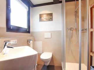 Chalet by Lake Constance with Alpine Views, cleaning included - Immenstaad am Bodensee - 4