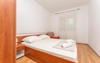 2 Bedroom Lovely Apartment In Pakostane - Pakoštane - 6