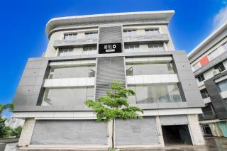 Hotel O Adajan - Surat - 0